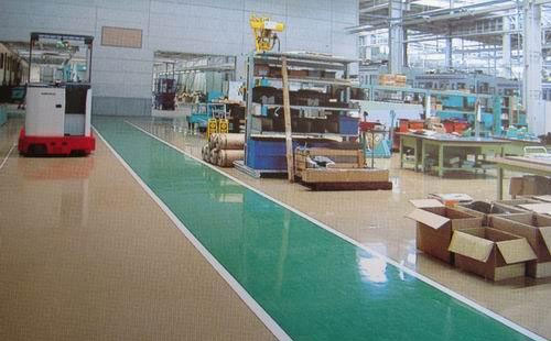 札达应该如何预防环氧地坪出现发白的现象